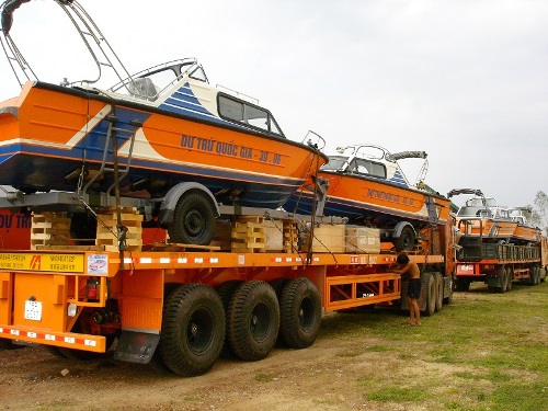 Tổng cục DTNN: Khẩn trương xuất cấp trang thiết bị dự trữ hỗ trợ miền Trung ứng phó với bão lũ